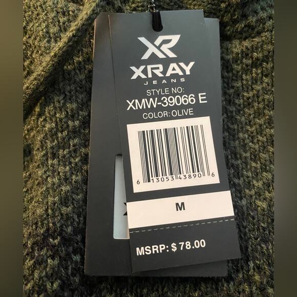 Xersion Men's Green and Black Hoodie - Picture 2 of 2